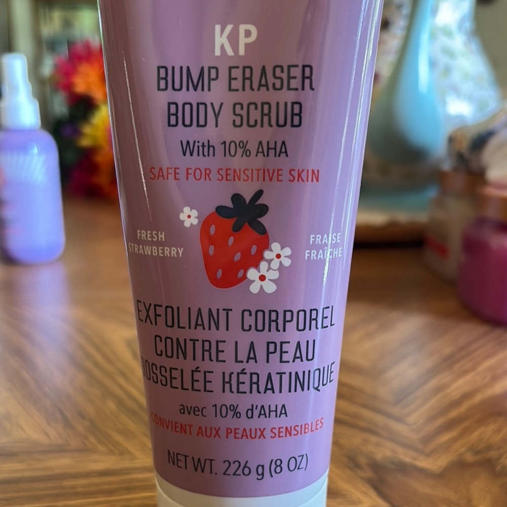 First Aid Beauty KP bump eraser body scrub